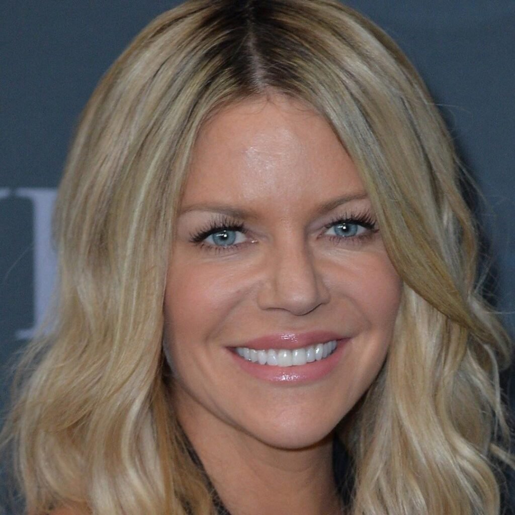 Kaitlin Olson Net worth